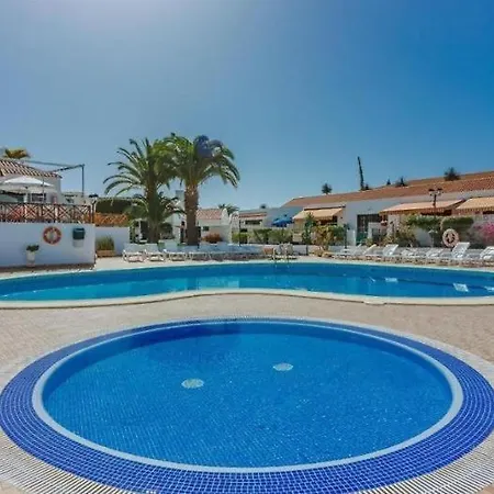97 Hermosa Marina Primavera Con Terraza Y Piscina أذيخي