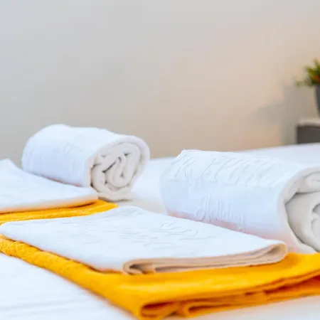 97 Hermosa Marina Primavera Con Terraza Y Piscina Адехе